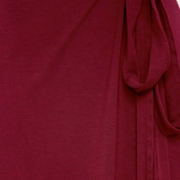 NWT Lulu’s Twirl Worthy Burgundy Wrap Dress Size Small - Picture 6 of 12